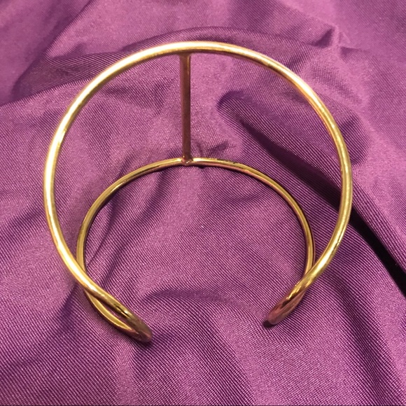 Minimalist Gold Metal Cuff - Picture 3 of 3